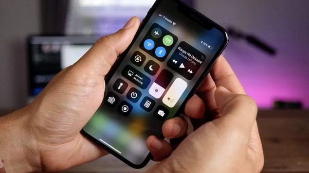 河南苹果手机维修分享iPhone 12信号差怎么办 